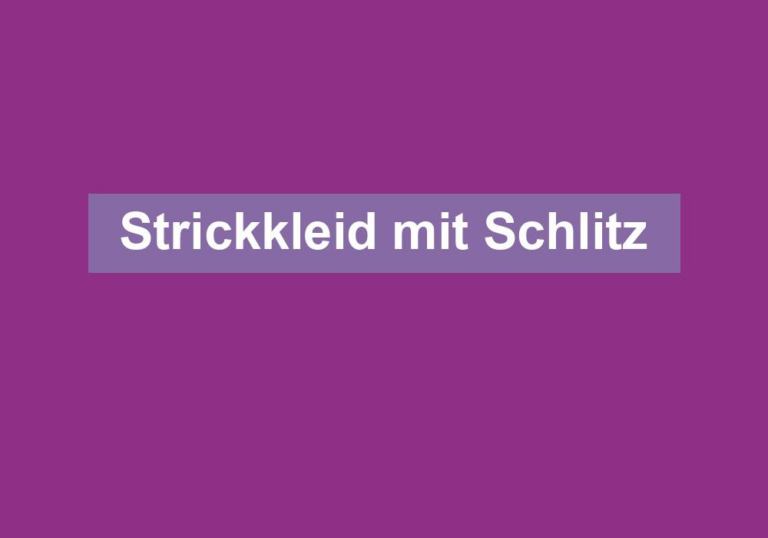 Strickkleid mit Schlitz